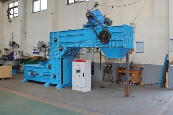 震撼！巨無霸大產(chǎn)量Z型轉斗式提升機組裝完畢！